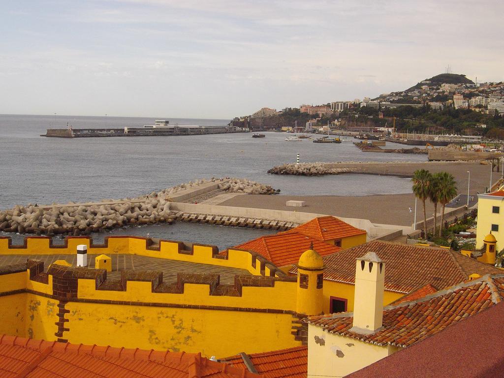 Vitorina Corte Guesthouse Funchal  Exterior photo